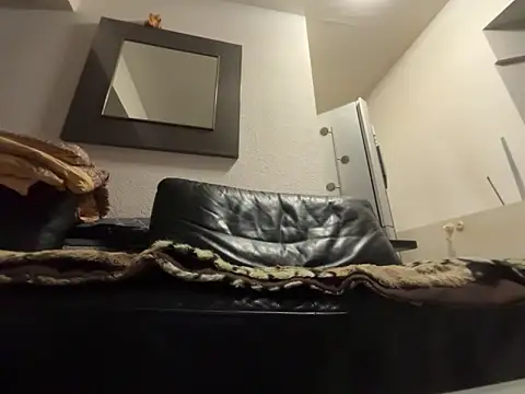 Snapshot of Germankink chatting on December 2024 03:44:02 PM Germankink online show from December 2024 03:44:02 PM