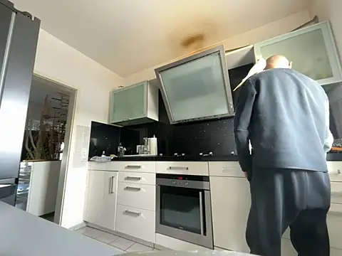 Snapshot of Germankink chatting on December 2024 10:35:02 AM Germankink online show from December 2024 10:35:02 AM