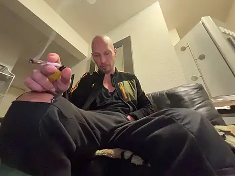 Snapshot of Germankink chatting on December 2024 04:28:01 PM Germankink online show from December 2024 04:28:01 PM