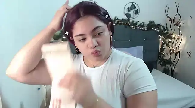 KathyGonzalez online show from December 2024 11:39:01 AM