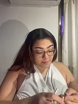 KathyGonzalez online show from November 2025 10:54:02 AM