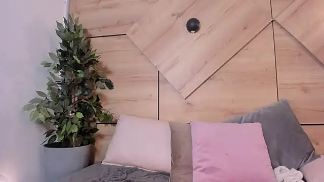 Snapshot of Natasha_Smith09 chatting on December 2024 02:52:02 PM Natasha Smith09 online show from December 2024 02:52:02 PM