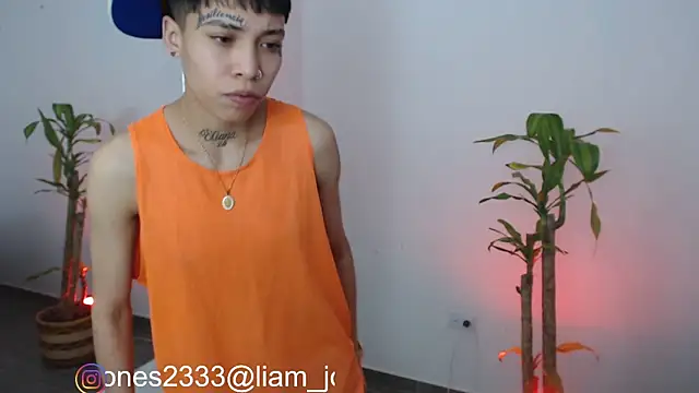 Jonesliam23 online show from December 2024 07:21:02 PM