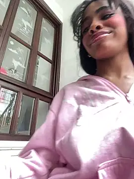 Snapshot of adaraSmiith chatting on December 2024 06:49:01 PM adaraSmiith online show from December 2024 06:49:01 PM