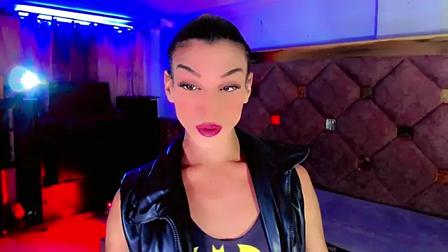 the-horus-girl online show from September 2025 07:02:02 AM