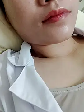  Attractivegirl33 online show from October 2025 04:30:01 AM