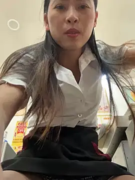 Snapshot of andii-1 chatting on February 2025 02:15:01 AM andii-1 online show from February 2025 02:15:01 AM