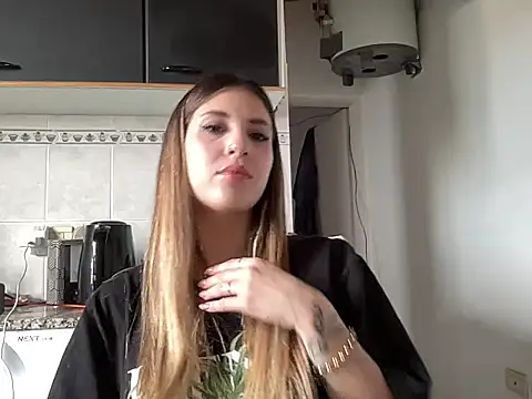 Snapshot of Lolykush chatting on September 2025 05:36:02 PM Lolykush online show from September 2025 05:36:02 PM