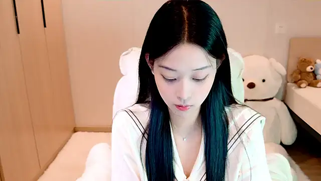 Xueb J online show from January 2025 06:39:01 AM