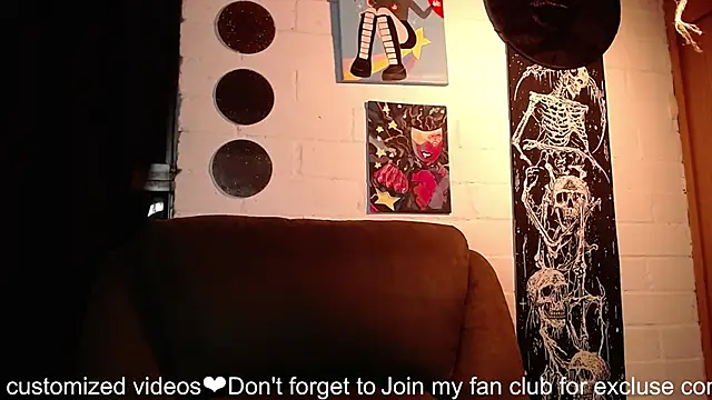 Snapshot of NEXT_DOOR_GIRL_ chatting on January 2025 03:11:01 AM NEXT DOOR GIRL online show from January 2025 03:11:01 AM