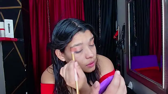 AvaLusty online show from January 2025 11:32:02 PM