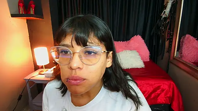 AvaLusty online show from February 2026 11:27:02 AM