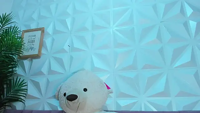 Snapshot of Briyit_Doll chatting on September 2025 07:50:01 PM Briyit Doll online show from September 2025 07:50:01 PM