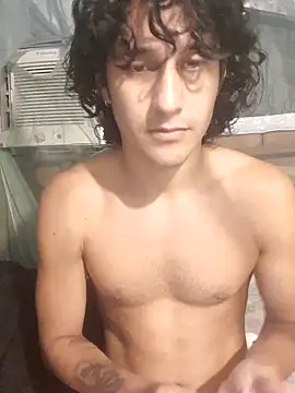 Snapshot of pedrodavid_ chatting on May 2026 01:45:01 AM pedrodavid online show from May 2026 01:45:01 AM