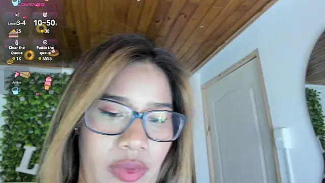 Enma  clark online show from December 2024 09:50:02 AM