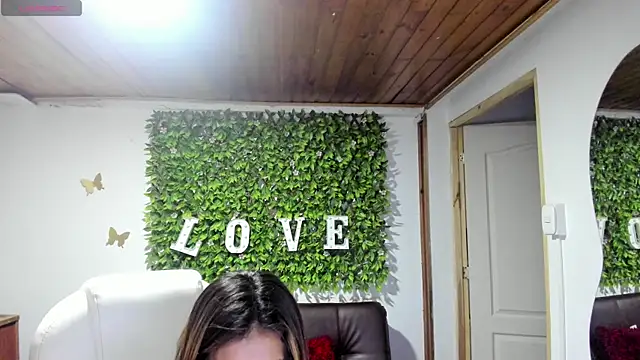 Enma  clark online show from March 2025 07:07:02 PM