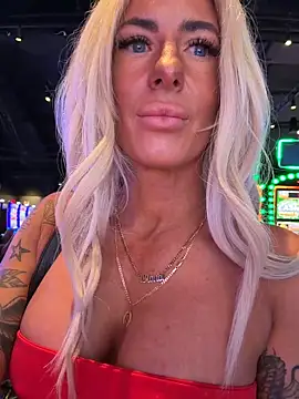 blondiluvsanal online show from April 2026 03:53:01 PM