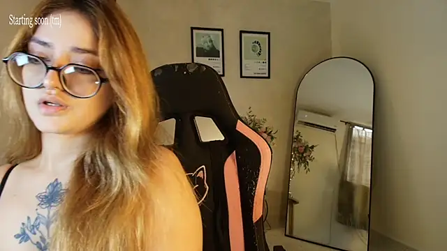 SweetJennaa online show from July 2026 11:07:02 PM