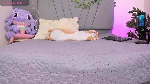 emy bonita1 online show from February 2025 02:21:01 AM