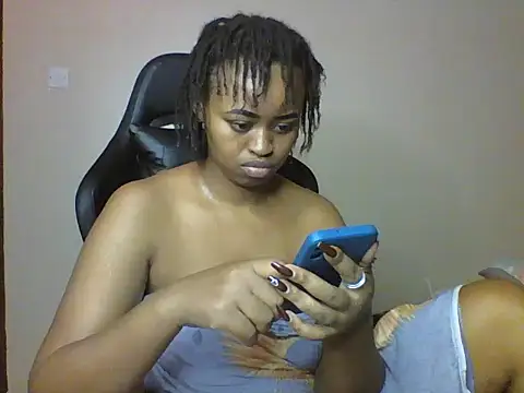 Candii wet  online show from February 2026 04:32:01 PM