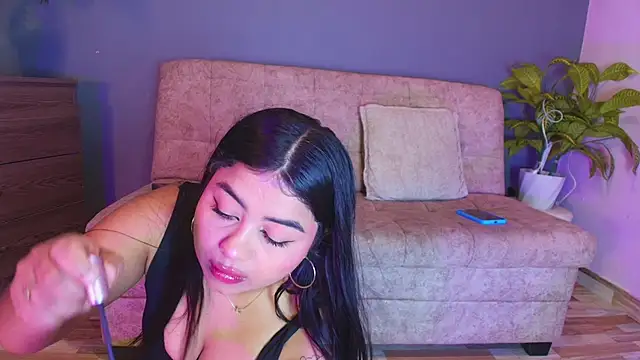 Snapshot of jade_brunnette chatting on May 2026 08:15:01 PM jade brunnette online show from May 2026 08:15:01 PM