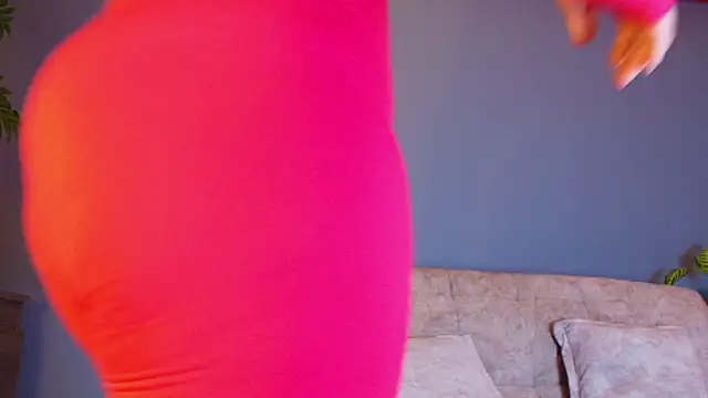 Snapshot of jade_brunnette chatting on May 2026 08:14:02 PM jade brunnette online show from May 2026 08:14:02 PM