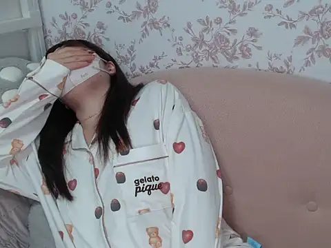 Snapshot of mei_hosina chatting on February 2026 03:48:02 PM mei hosina online show from February 2026 03:48:02 PM