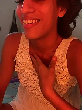 AlexaWarner online show from July 2026 10:52:01 PM