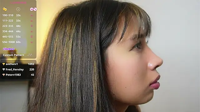 Snapshot of AlessiaVix chatting on February 2025 07:59:01 PM AlessiaVix online show from February 2025 07:59:01 PM