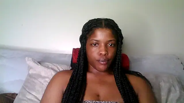 CaramelGoddessxoxo online show from April 2026 03:39:01 AM
