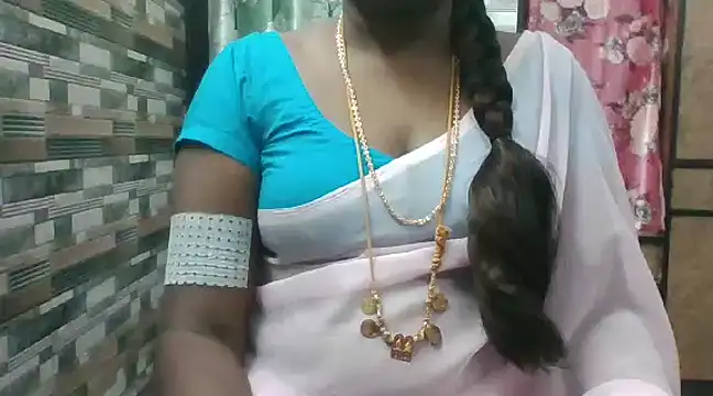 Snapshot of Hot_akshara chatting on December 2024 03:25:02 PM Hot akshara online show from December 2024 03:25:02 PM