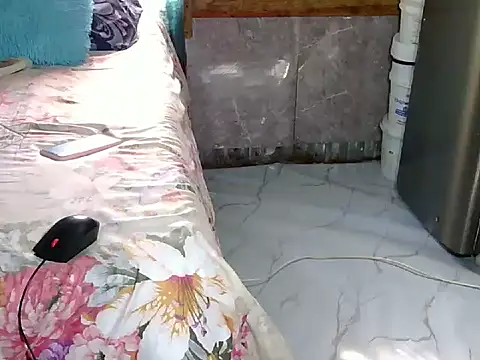 Snapshot of Zuzu_angel chatting on July 2026 08:49:02 AM Zuzu angel online show from July 2026 08:49:02 AM