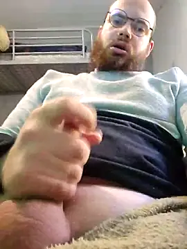 Snapshot of azagoul222 chatting on November 2025 09:52:01 AM azagoul222 online show from November 2025 09:52:01 AM