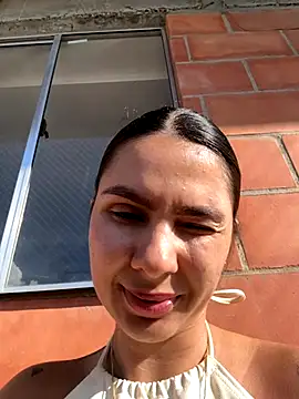 SofiaG  online show from November 2025 08:40:01 PM