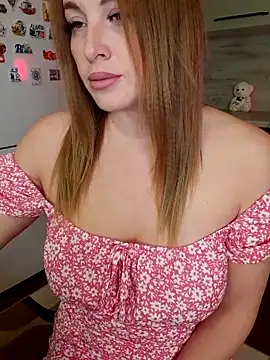 Snapshot of Cute_Hot_Alice chatting on November 2025 08:11:01 PM Cute Hot Alice online show from November 2025 08:11:01 PM