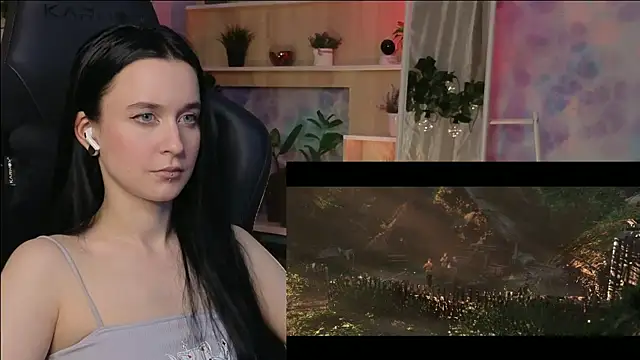 Snapshot of KiraLiLime chatting on February 2025 10:30:02 PM KiraLiLime online show from February 2025 10:30:02 PM