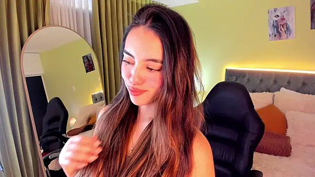  Charlotte evans 1 online show from October 2025 09:04:01 PM