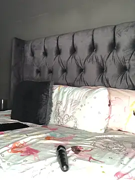 Anaelle24 online show from March 2025 09:10:02 AM