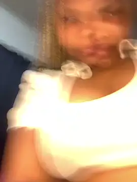 Anaelle24 online show from September 2025 07:42:01 AM