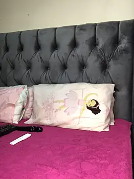 Anaelle24 online show from May 2026 03:24:02 AM