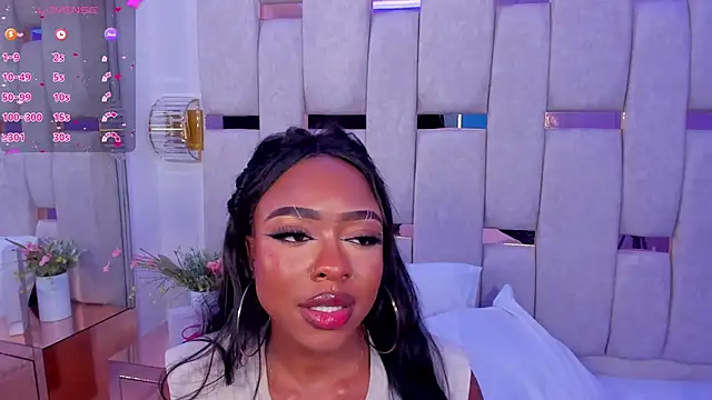 mia schwarz online show from January 2025 10:50:01 PM