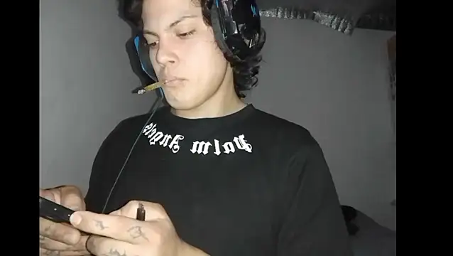 Xtrem3HARDxxx online show from November 2025 04:33:02 AM