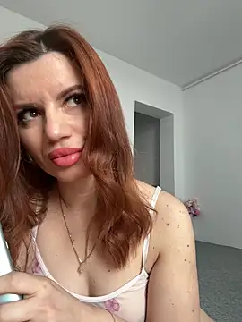 Snapshot of MayaMR chatting on March 2026 08:52:01 AM MayaMR online show from March 2026 08:52:01 AM