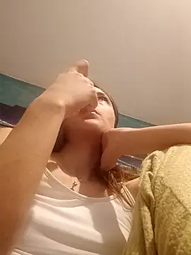 AniaGray online show from November 2025 10:52:02 PM