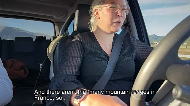 EmyLana online show from October 2025 06:43:01 AM