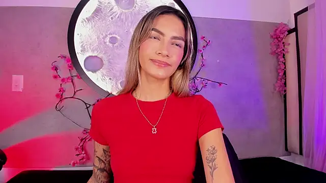 Snapshot of _Felicity_1 chatting on June 2026 11:48:01 AM Felicity 1 online show from June 2026 11:48:01 AM