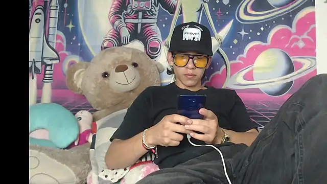 axel sex 69 online show from October 2025 10:44:01 PM