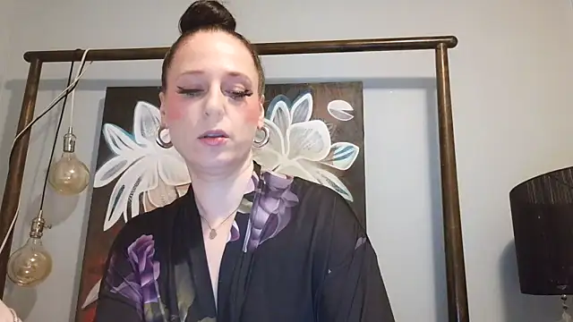 Audrey hotty online show from March 2026 12:17:01 AM