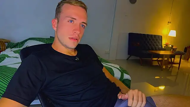 tommy cumfinger online show from February 2026 12:31:01 AM