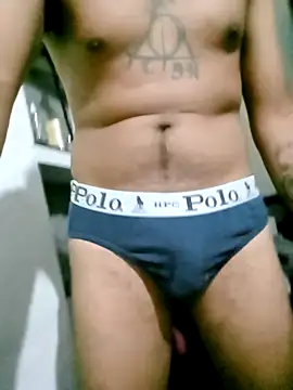 Snapshot of ale3J4a chatting on December 2024 03:33:02 AM ale3J4a online show from December 2024 03:33:02 AM